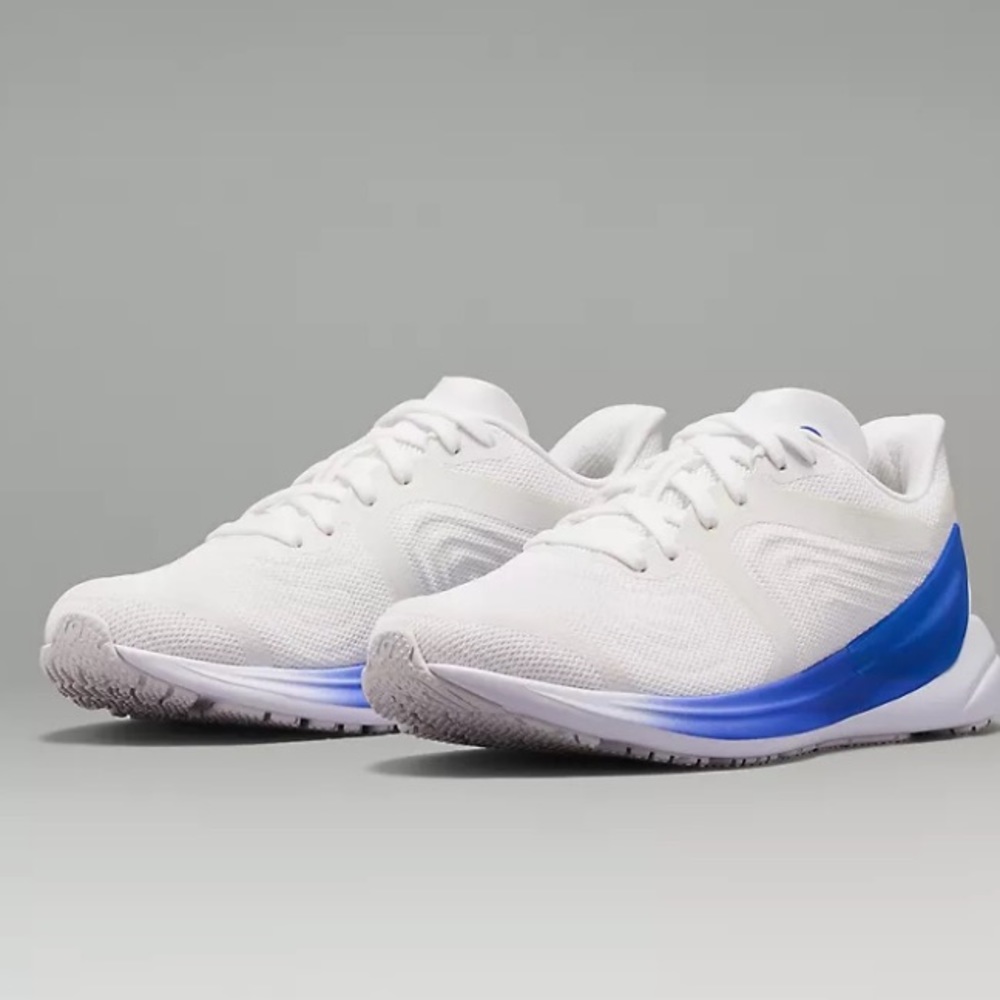 New Lululemon Blissful 2 women’s running shoe